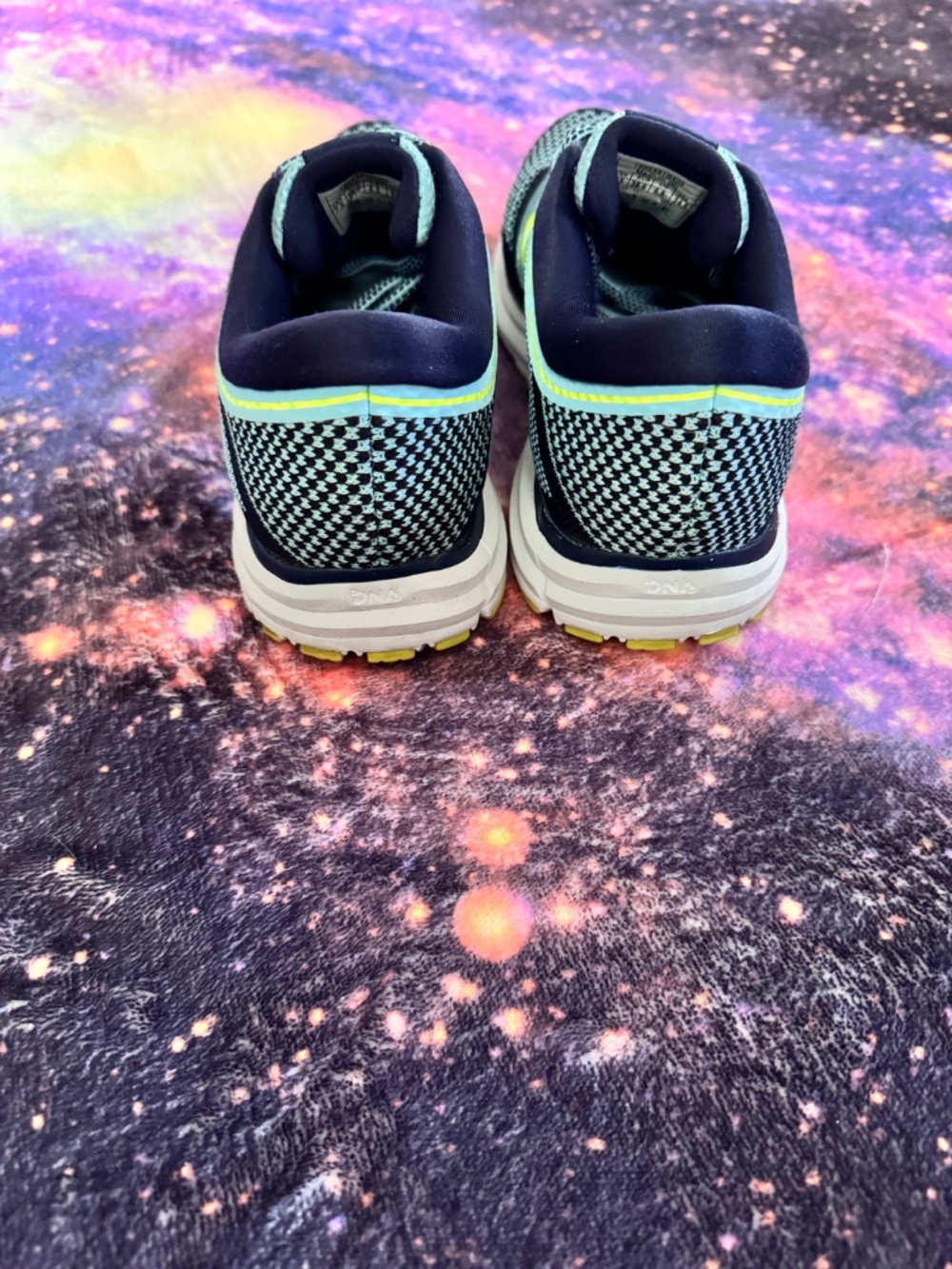 Brooks Revel Women's Running Shoes - Picture 3 of 7
